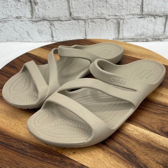 Crocs Kadee II 506756 Womens 10 Strappy Flats Slip On Beige Matte Sandals - Picture 1 of 11